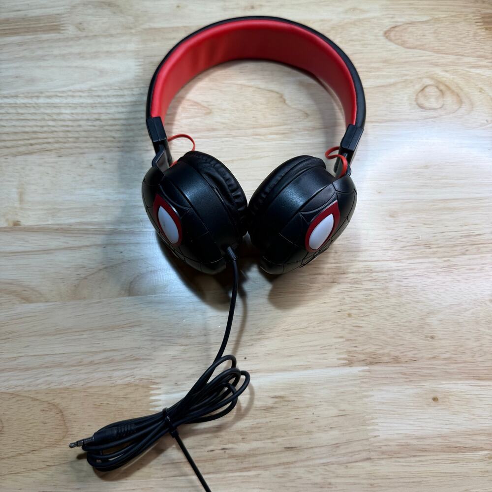 Spider-Man Miles Morales Wired Over-Ear Headphones – 3.5mm Jack